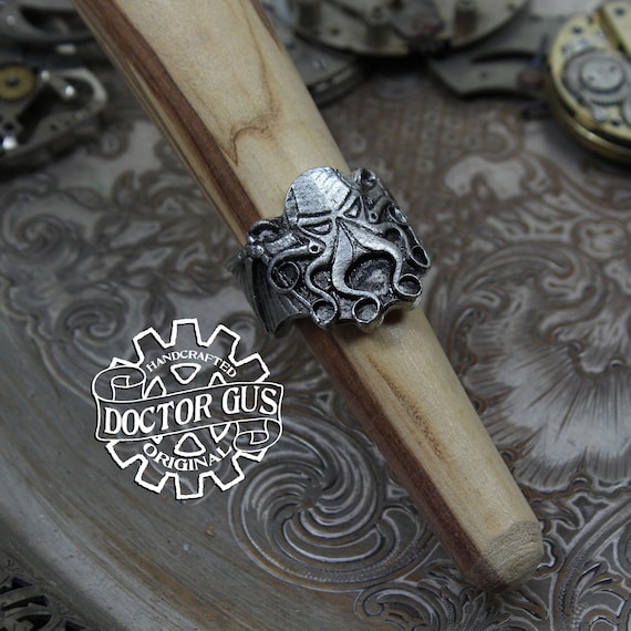 Cthulhu Ring - Handcrafted Pewter Ring - Adjustable Men's Ring