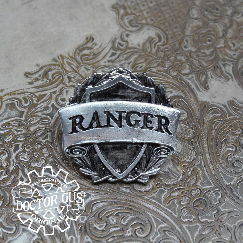 Ranger Class Badge - RPG Character Class Pin - Handcrafted Pewter ...