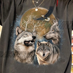 Vintage Wolf 90s Graphic Shirt, Wolf Lovers Retro Tee, 2000s Nature Moon Shirt, Nostalgia Unisex Oversize Tee, Cute Wolf Gift Tee