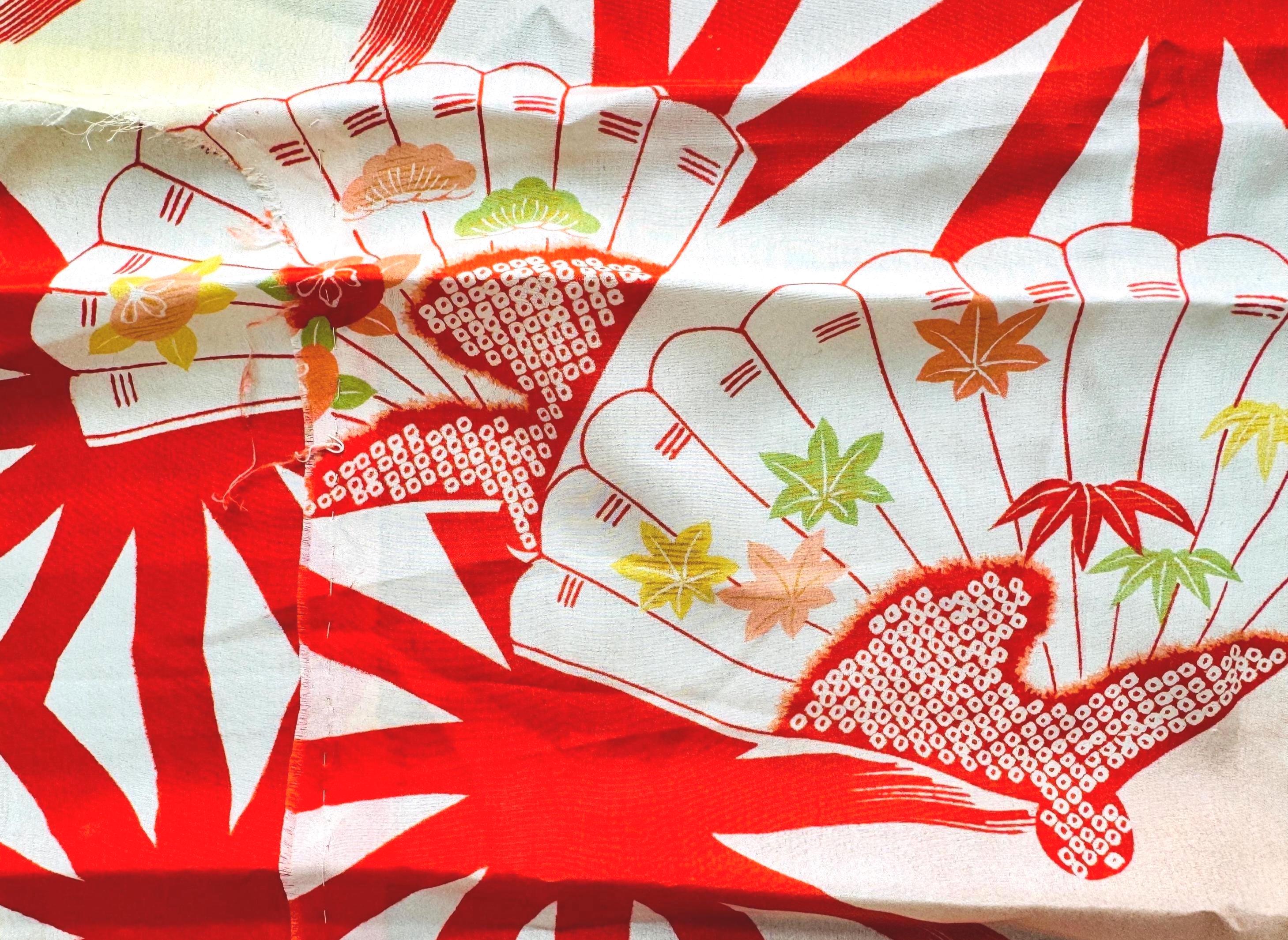 絹毛布 silk regino Vintage Japanese Silk Kimono Fabric | Cream, Red Fan Asanoha Motif
