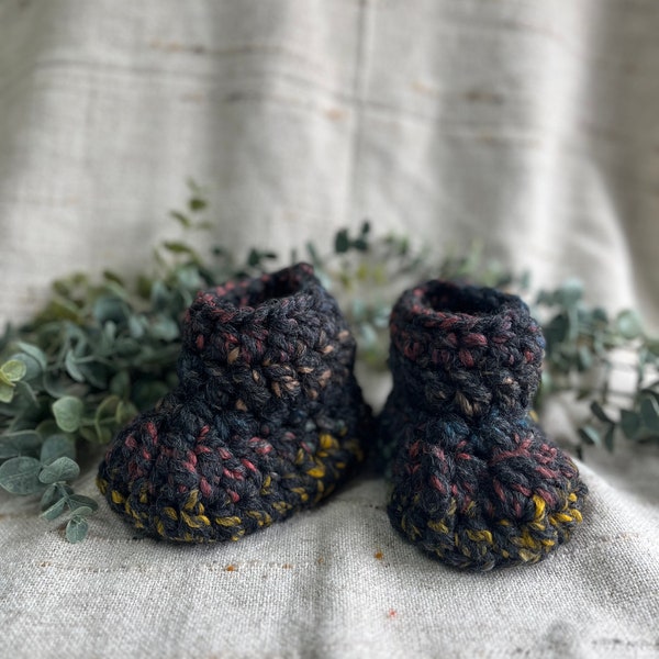 Handmade warm baby booties