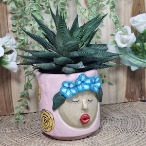 Plant pot shaped like a cute girl, cactus, ceramics, pottery, handmade, Planter
