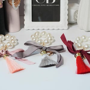 Pearl Binder Charm | Keychain | Bow Accessory