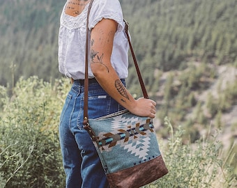 Women's Brown Leather Crossbody Bag made with Pendleton® wool,  Boho Bag, Slouchy Bag, Hipster Crossbody, Ethnic Bag, Southwestern Bag