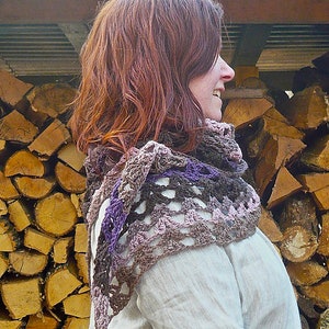 wingfeathers shawl PDF crochet pattern image 4