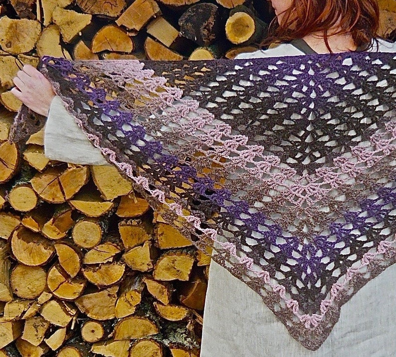 wingfeathers shawl PDF crochet pattern image 1