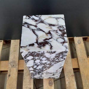 Calacatta Viola Marble Plinth Coffee Table , Marble Coffee Table, Marble Pedestal Table, Marble Coffe Table, Marble Side Table, Modern Table