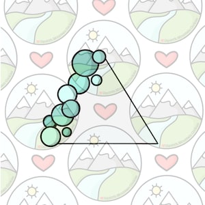 Puede incluir: Un diseño gráfico de un triángulo con una serie de círculos azul turquesa en su interior. Los círculos están dispuestos en cascada, con el círculo más grande en la parte superior y los círculos más pequeños en la parte inferior. El fondo es un patrón blanco de montañas, corazones y soles.