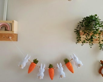 Girlanda z króliczkami do pokoju dziecięcego, spersonalizowany baner z filcu, girlanda z tkaniny w stylu boho do pokoju dziecięcego, neutralny pokój dziecięcy, girlanda do pokoju dziecięcego, neutralny wystrój pokoju dziecięcego
