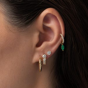 Runde Moissanit Ohrstecker | Martini Setting, D Color VVS1, 925er Silber