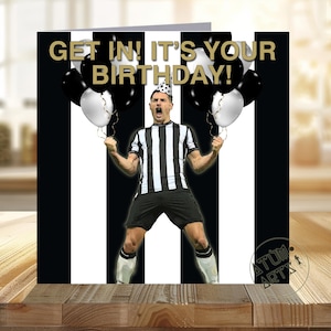 Fabian Schar - „Steig ein, du hast Geburtstag!" - Newcastle United Geburtstagskarte