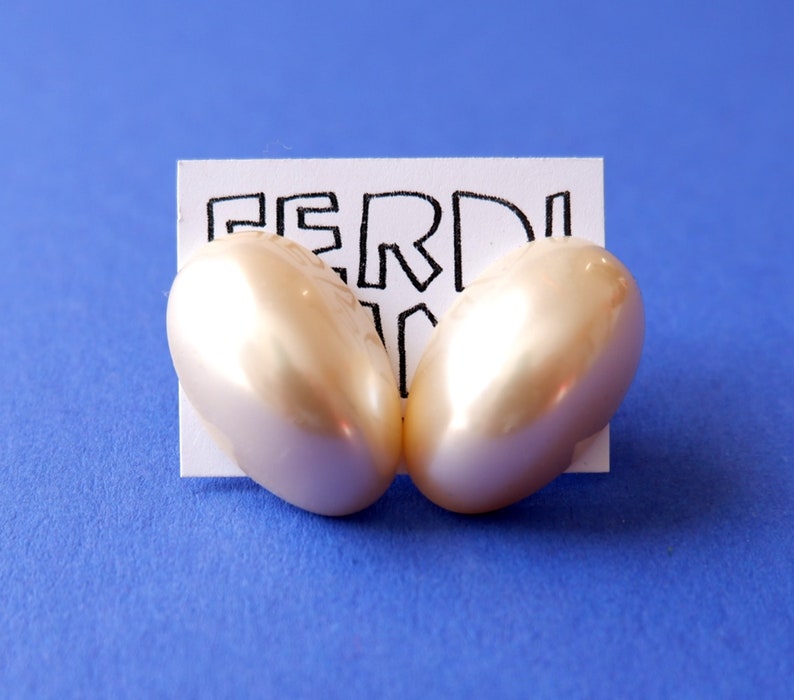 pearl chunk made from vintage cabochon post stud earrings plastic pastel