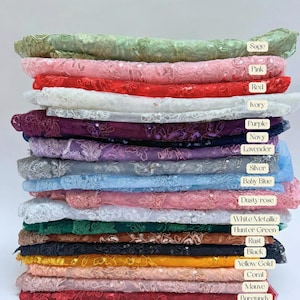 Dentelle florale par mètre, Tissu en dentelle brodé avec paillettes, Broderie florale sur résille Broderie en dentelle avec paillettes | Floraison