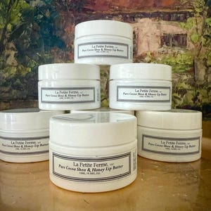 Pure lip balm, honey lip balm, gift under 10, lip butter. natural lip balm, wedding favor, lip balm favor, organic lip balm, Florida
