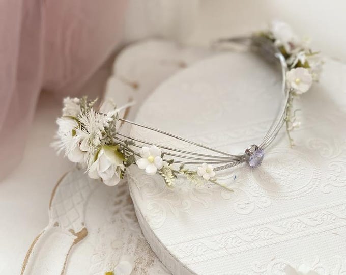 Fairy crown, fairy wreath, halo headpiece, bridal wreath, romantic floral decoration, hair wreath, bridal flowers, wedding accessories, colorful flowers