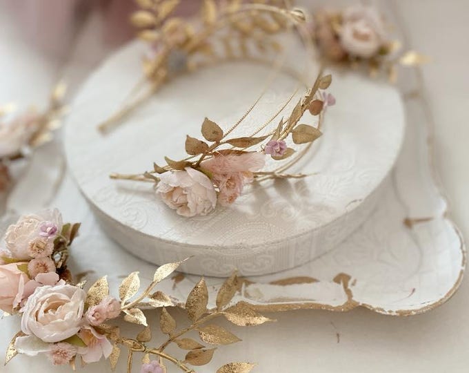 Fairy crown in gold, noble hair accessory for the bride in vintage style, fairy wreath, romantic floral decoration, bridal flowers, wedding accessories