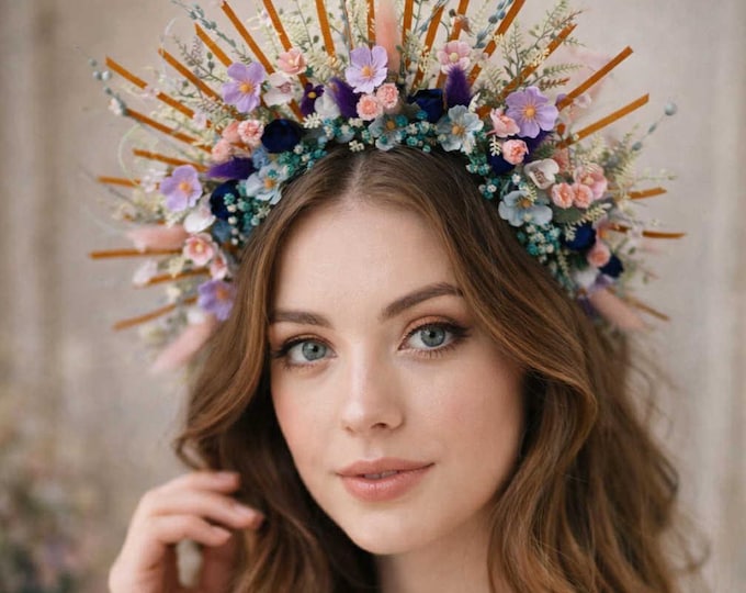 Featured listing image: Bridal Dried Flower Halo - Romantic Wedding Headpiece with Custom Options,wedding flower accessoriesdried flower headpiece