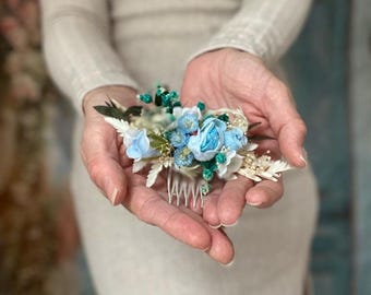 Romantic Blue Floral Hair Comb Matching Bridal Accessory Weddings Bridal Hair Clip Dried flower hair piece Soft blue flowers comb