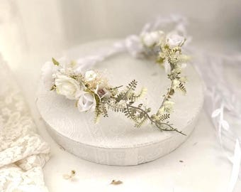 Elven Floral Tiara for Fairy Tale Princesses Flowers Bridal Elfenwreath Gift Haloheadpiece Wedding Floral Wreath with Roses