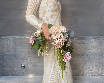 Modern U-Shaped Wedding Bouquet with Textile Roses, Preserved Flowers in Soft Pink, Orange and Green Modern bridal bouquet Dried flowers