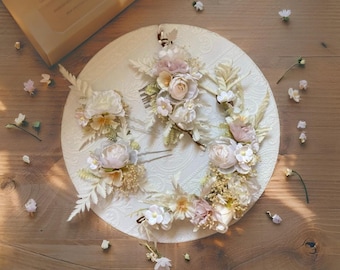 Vintage Romantic Bridal Hair Accessories Set with Preserved Flowers and White Roses Wedding Bridal Wreath Boho wedding Rustic hair flowers
