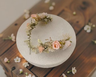 Elven Pastel Flower Crown Floral Fairy Tiara for Brides First Communion Wreath Halocrown Bridal Roses Gift Wedding Accessories