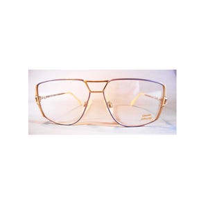 Owp - Etsy display picture 1