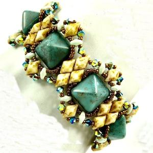 Beading Pattern for Statement Bracelets using 12mm Pyramids, Gemduos, and MiniDuos