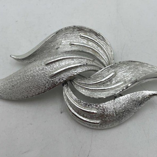 Vintage Coro Pegasus Brooch in Silvertone with Swirl Leaf Design