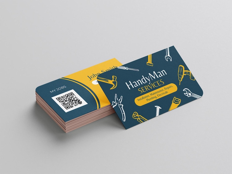 Puede incluir: Una tarjeta de visita azul y amarilla con el texto "Handy Man Services" y una lista de servicios: Instalaci&oacute;n, Mantenimiento, Reparaciones, Fontaner&iacute;a, Electricidad. La tarjeta est&aacute; decorada con una variedad de herramientas, incluyendo un martillo, una llave, un destornillador y una sierra.