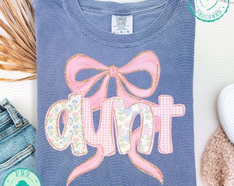Coquette Aunt PNG | Floral Pink Bow Sublimation Design | Aesthetic Preppy Auntie Shirt PNG | Cute Auntie Gift Idea for Cricut & Printing
