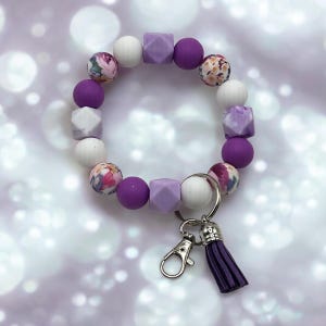 Silicone Beaded Wristlet | Bracelet Keychain | Stretch Beaded Keyring | Soft and Flexible | Handcrafted | Hands Free Keyring | Great Gift