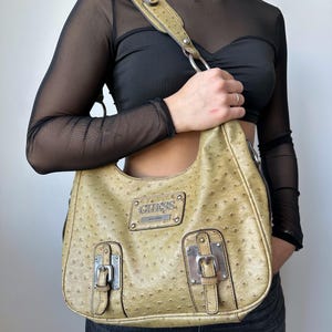 Vintage Y2K Guess Metal Logo Faux Ostrich Leather Shoulder Bag 