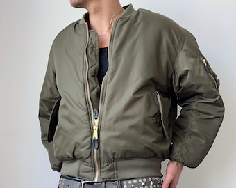 Vintage 80s 90s US Air Force Bomber Green Flight Jacket USAF