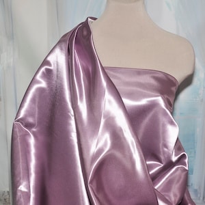 Błyszcząca satynowa tkanina 60" Mauve 35 .. 100% poliester ... ślubna, formalna, konkursowa, garnitury, dekoracja domu..ślub...rękodzieło (ZNIŻKA)