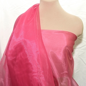 Iriserende Organza stof 60&quot; breed.. Pure, fuchsia 915.. formele kleding, bruids, optocht, ambachten, kostuums, home decor
