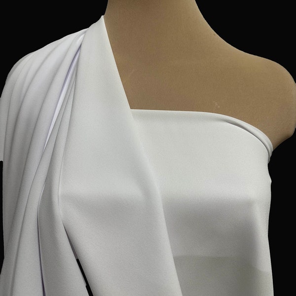 Double Georgette Fabric Blanc semi-transparent vendu par cour 58" de large pour les mariages, les robes ou la décoration intérieure