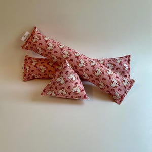 Handmade Catnip Cat Kicker Toys, Strawberry Teacup Cats Fabric