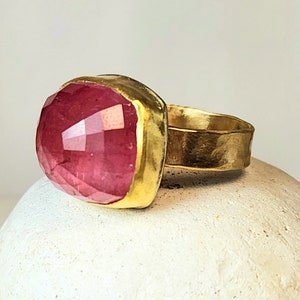 RESERBED FOR K, 21 Carat Pink Tourmaline Solitaire Ring, 18 kt Solid Gold Huge Tourmaline Cocktail Ring , Tourmaline Jewelry image 7