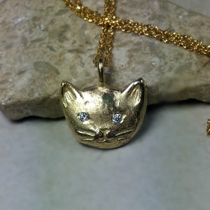 Solid 14 kt yellow gold and diamond cat necklace, gold and Diamond kitty pendant, birthstone necklace image 4