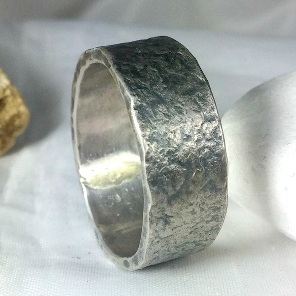 Men's Wedding band,  Rugged Silver Wedding Band, unisex jewelry, 8 mm  recycled silver band, Rustic wedding ring