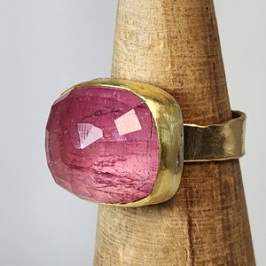 RESERBED FOR K, 21 Carat Pink Tourmaline Solitaire Ring, 18 kt Solid Gold Huge Tourmaline Cocktail Ring , Tourmaline Jewelry image 8