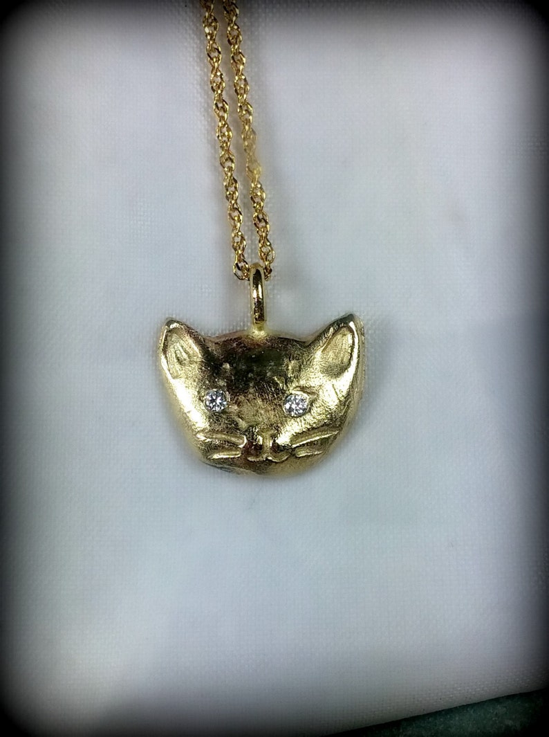 Solid 14 kt yellow gold and diamond cat necklace, gold and Diamond kitty pendant, birthstone necklace image 2