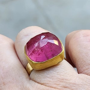 RESERBED FOR K, 21 Carat Pink Tourmaline Solitaire Ring, 18 kt Solid Gold Huge Tourmaline Cocktail Ring , Tourmaline Jewelry image 5