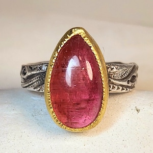 Rosa Turmalin Solitärring, 22 kt Gold, Silber und 7,45 Karat rosa Turmalin Statement Ring, Turmalinschmuck