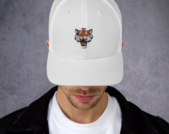 Gorra Trucker MARCA TIGRO