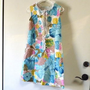 Vintage floral cotton pique A line dress 36 bust lace Lilly like hand worked 70s