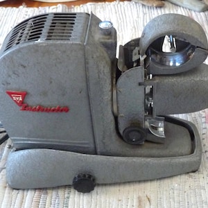 Vintage 35mm SVE Instructor 300 Film Strip Projector Works Movie Decor lights