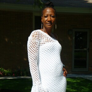 white one shoulder crochet dress