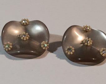 Vintage Lucite Clip on Earrings